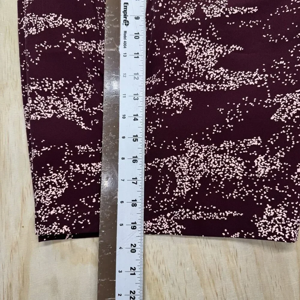 NEW Under Armour Golf Shorts Mens UA Printed sz 38 Maroon 1377303 600
